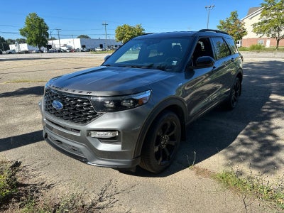 2024 Ford Explorer ST-Line