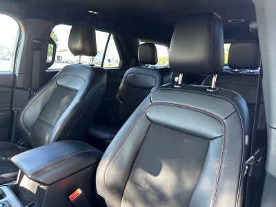 2024 Ford Explorer ST-Line