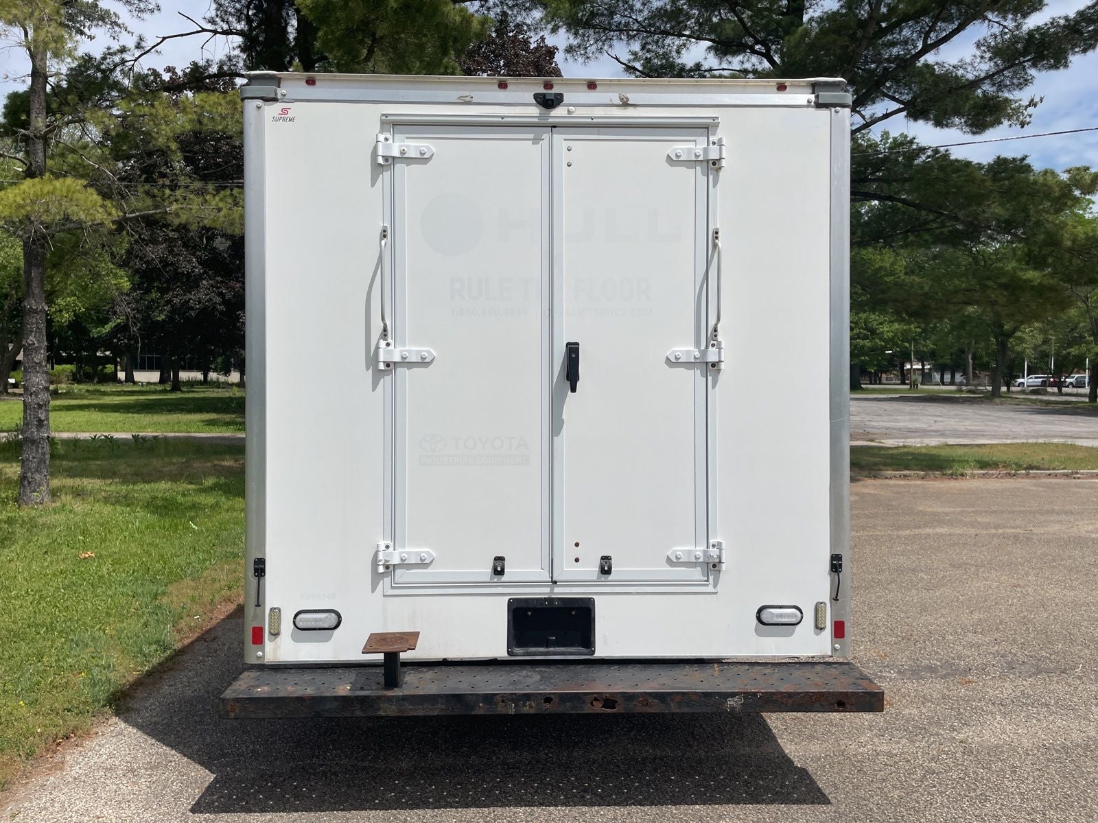 2019 Chevrolet Express 3500 Work Van Cutaway