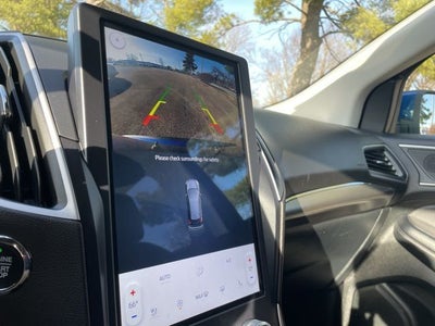2022 Ford Edge SEL