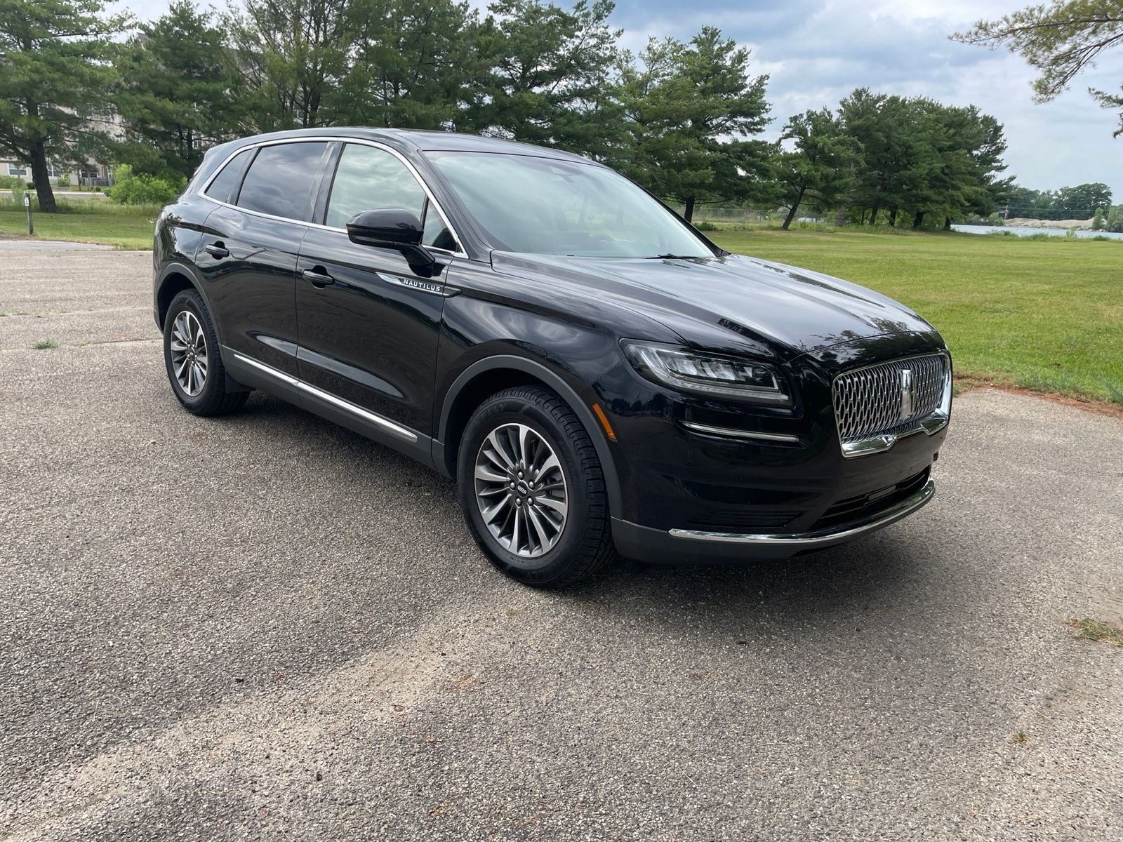2023 Lincoln Nautilus Standard